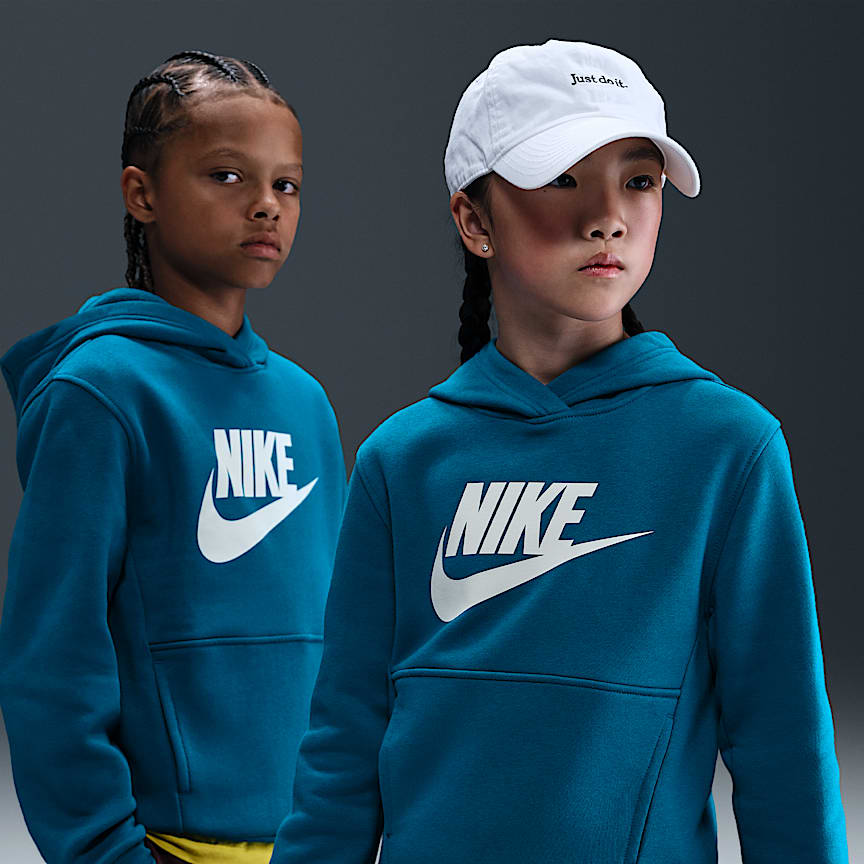 Nike Multi Stain Repel Big Kids' Therma-FIT Hoodie. Nike.com